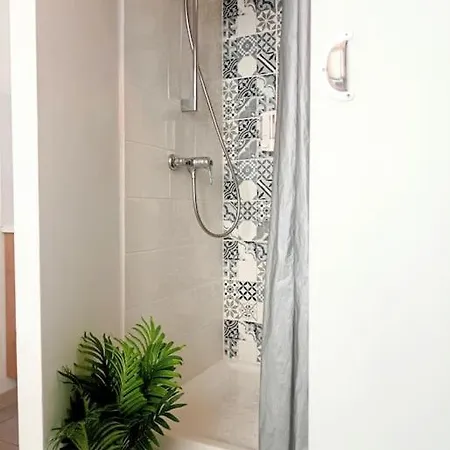 Appartement Mini 10m2 & Clim Ideal Pour Escale A *