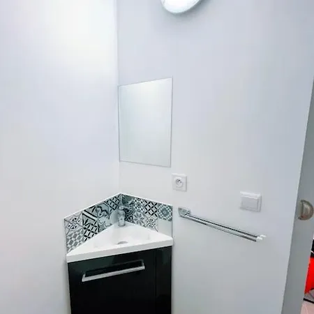 Mini 10m2 & Clim Ideal Pour Escale A Appartement